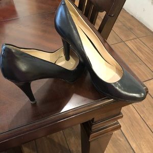 Nine West leather black platform heels size 10